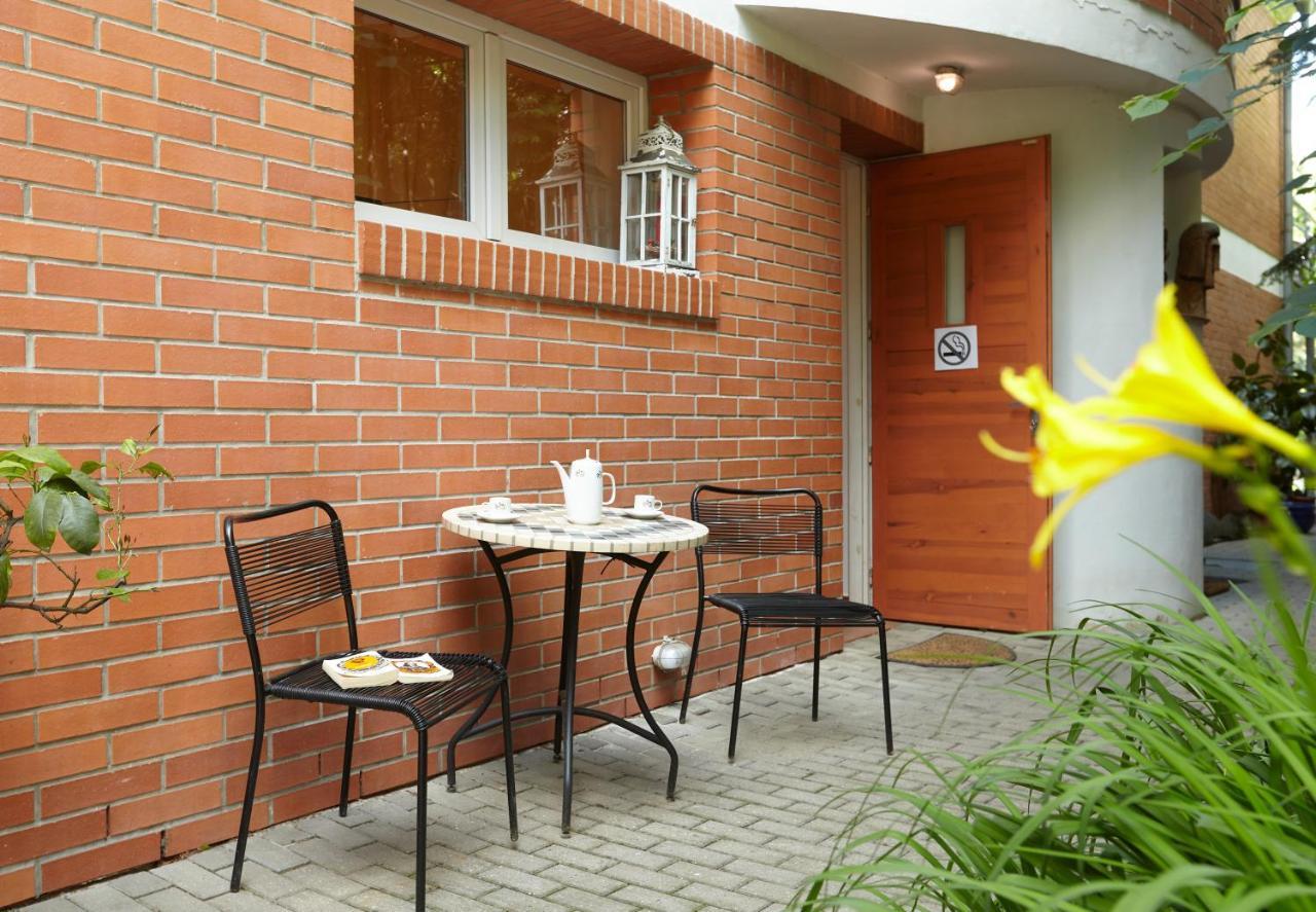 Villa In Bio Garden - You Will Save Money Here Prag Dış mekan fotoğraf